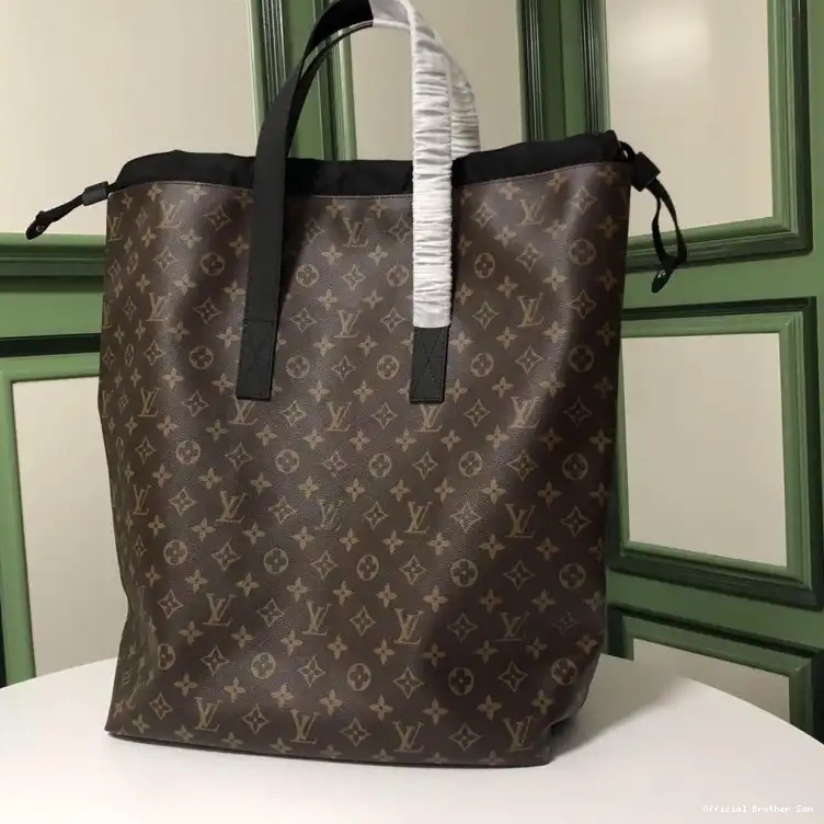 Official Brother Sam LV 19B570407 Bags 0513